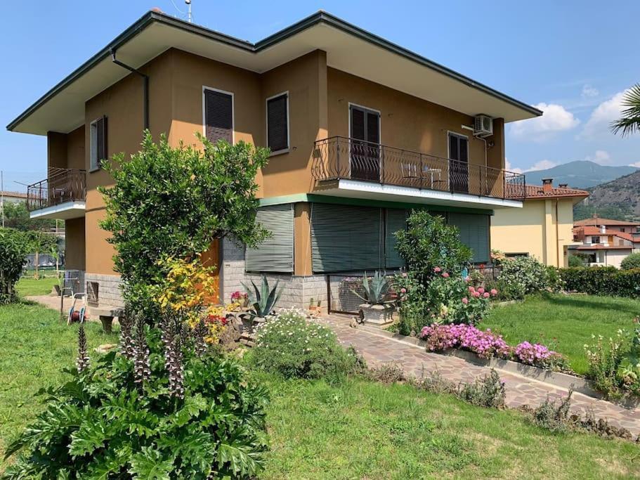 Casa Vacanze Mari, Paratico Εξωτερικό φωτογραφία